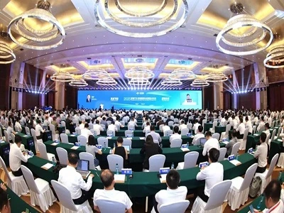 2025 Shougang Automotive Steel 및 Green Low - Carbon Technology Forum이 개최되었습니다.